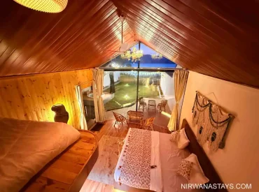 LuxuryLakesideCottageswithPrivateSwimmingPool(2)